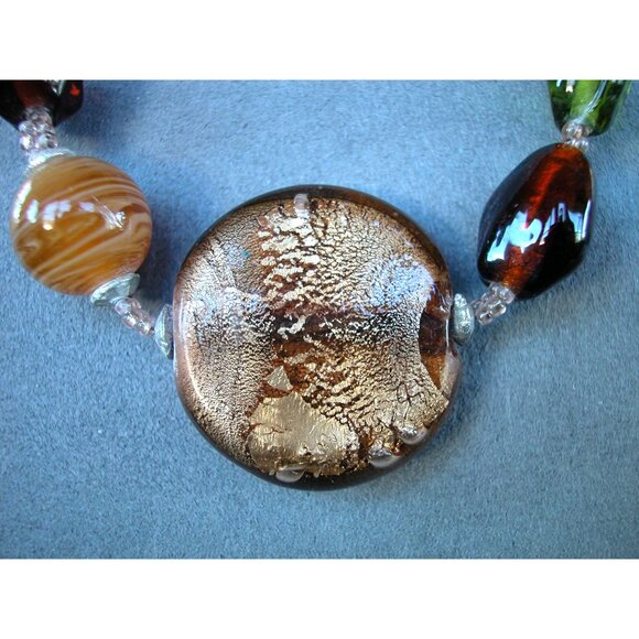 Handcrafted Glass Bead Necklace With Metallic Gold Accents & Mixed Colors 18" Ch - Picture 2 of 4